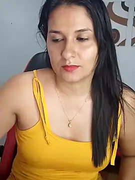 elena jonees online show from 12-22-25, 08:09