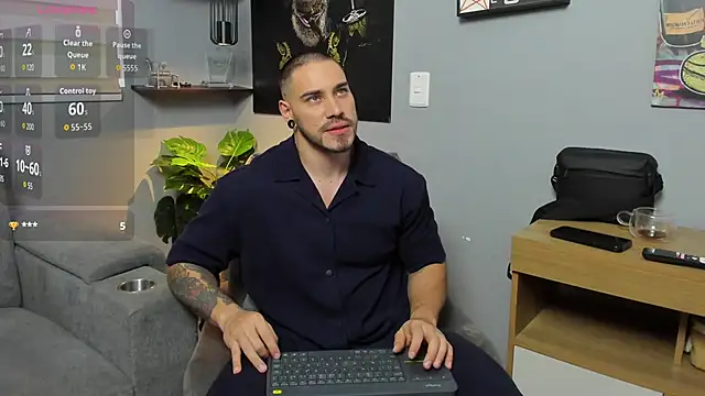 Giorgio-Leone online show from 10-19-25, 07:49