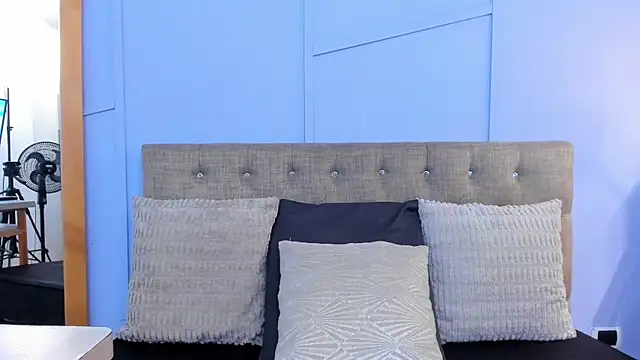 Snapshot of nathalie_rossel chatting on 11-07-25, 08:13 nathalie rossel online show from 11-07-25, 08:13