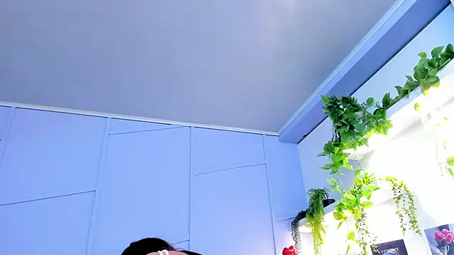 Snapshot of nathalie_rossel chatting on 10-06-25, 08:09 nathalie rossel online show from 10-06-25, 08:09