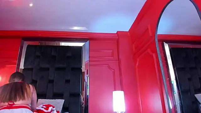 Snapshot of nathalie_rossel chatting on 11-24-25, 05:13 nathalie rossel online show from 11-24-25, 05:13