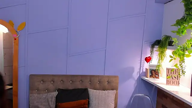 Snapshot of nathalie_rossel chatting on 09-19-25, 06:50 nathalie rossel online show from 09-19-25, 06:50