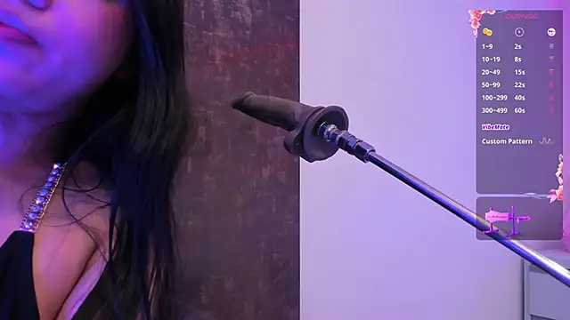 emma smile online show from 03-18-25, 12:39