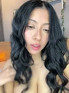 Valery Evaans online show from 03-06-26, 04:18