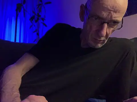 Snapshot of Bula94193 chatting on 01-31-26, 07:56 Bula94193 online show from 01-31-26, 07:56