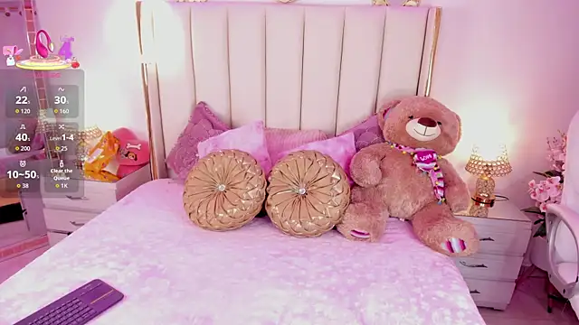 evangelin ts online show from 10-27-25, 01:56