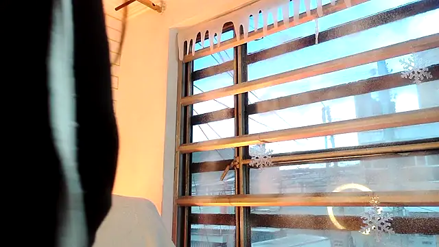 NYX1126 online show from 12-04-25, 01:32