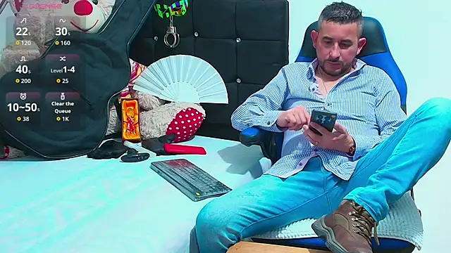 Yeol King online show from 11-24-25, 06:41