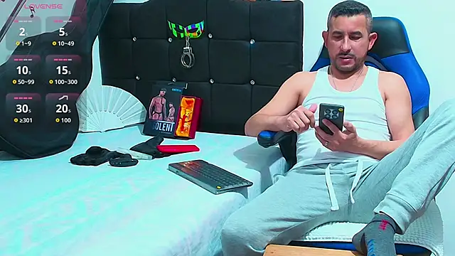 Yeol King online show from 10-29-25, 03:22