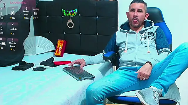 Yeol King online show from 11-10-25, 06:46