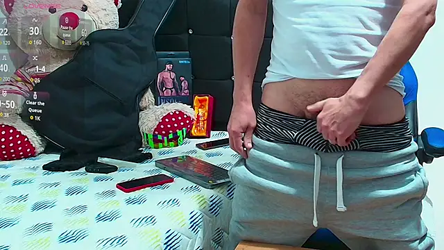 Yeol King online show from 10-19-25, 03:26