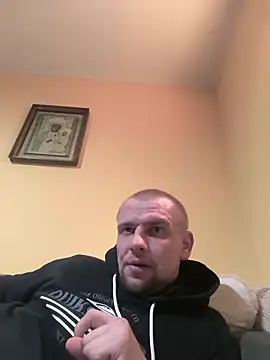 Regularfucker28 online show from 03-18-26, 01:31