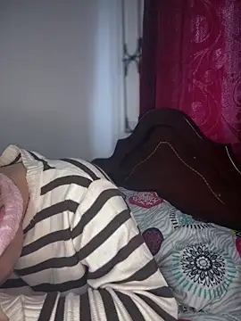 Naiara Sex  online show from 04-15-26, 06:45