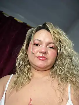 Snapshot of Naiara_Sex_ chatting on 07-15-26, 12:06 Naiara Sex online show from 07-15-26, 12:06