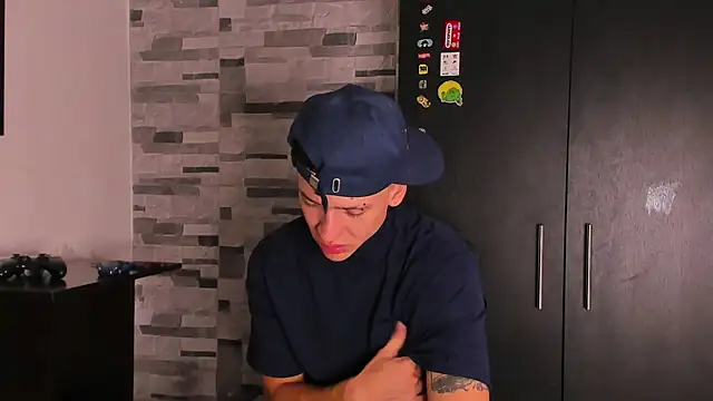 Dimitri higth420 online show from 10-05-25, 05:25