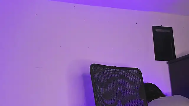 Dimitri higth420 online show from 10-29-25, 02:38