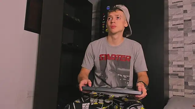 Dimitri higth420 online show from 11-15-25, 06:56