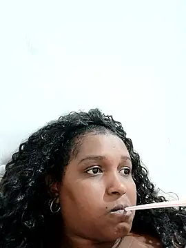 annybarros21 online show from 03-11-26, 06:24