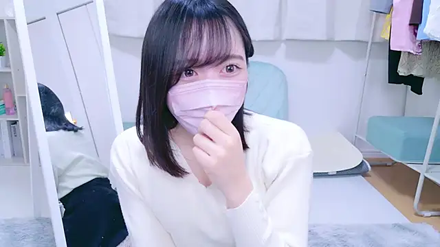 Snapshot of Yurie_ chatting on 12-21-24, 02:09 Yurie  online show from 12-21-24, 02:09