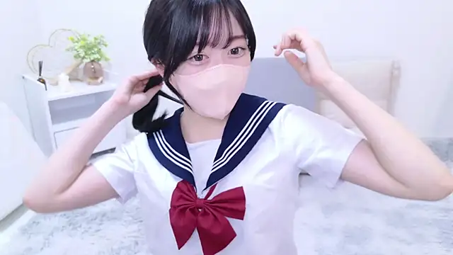 Snapshot of Yurie_ chatting on 03-12-25, 11:32 Yurie  online show from 03-12-25, 11:32