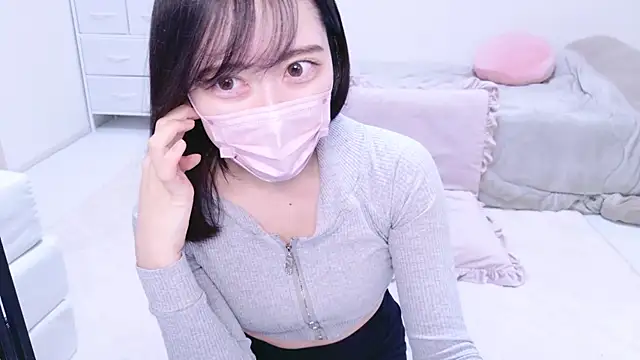 Snapshot of Yurie_ chatting on 02-02-25, 05:53 Yurie  online show from 02-02-25, 05:53