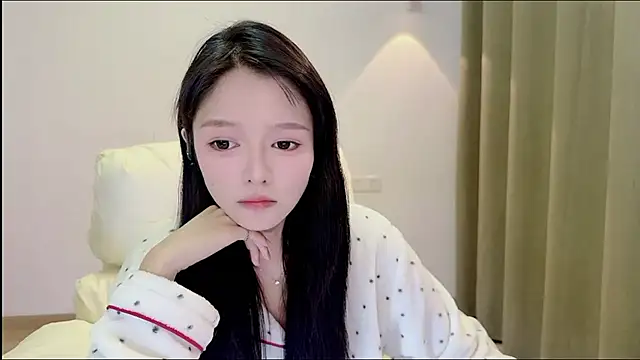 xiaodaibabyy online show from 11-09-25, 07:34