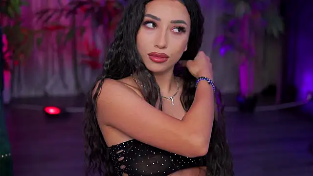 GinaValentinna online show from 09-18-25, 07:17