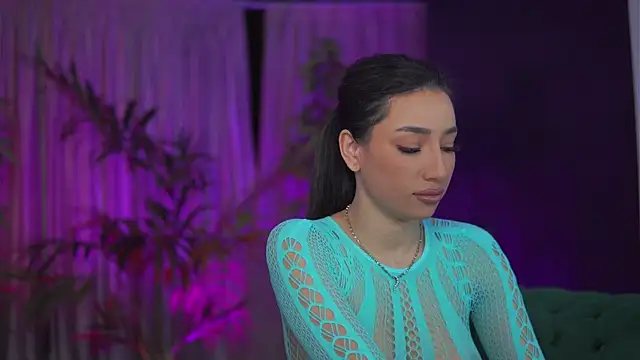 GinaValentinna online show from 11-15-25, 08:13