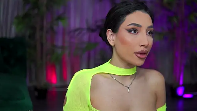 GinaValentinna online show from 10-19-25, 07:05