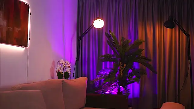 GinaValentinna online show from 03-07-25, 10:54