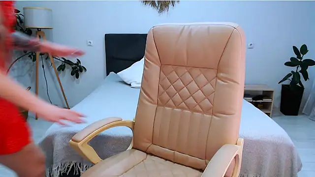 Snapshot of NaughtyNylonFeet chatting on 09-23-25, 02:40 NaughtyNylonFeet online show from 09-23-25, 02:40