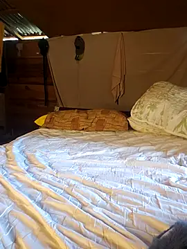 jose5320 20 online show from 10-02-25, 03:48