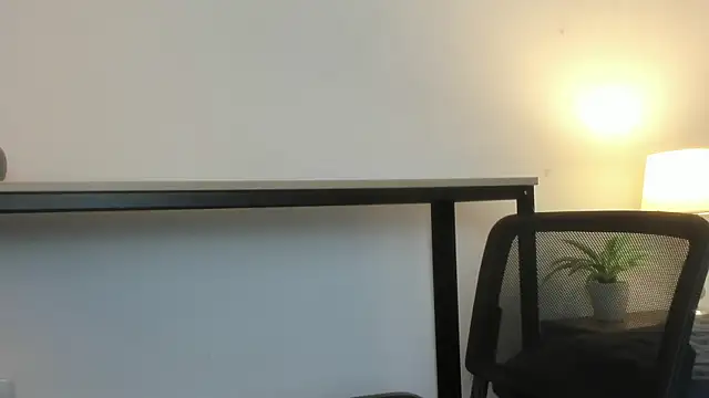 Caroline dh online show from 02-12-26, 11:43