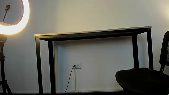 Caroline dh online show from 03-07-26, 11:38