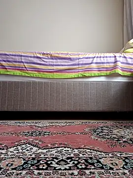 Snapshot of nyraminyon chatting on 09-28-25, 08:32 nyraminyon online show from 09-28-25, 08:32