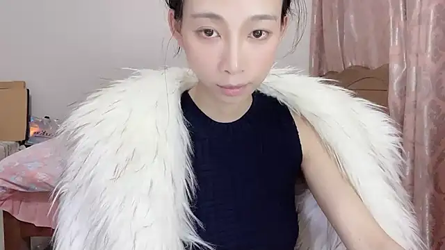 Lili-2 online show from 03-11-25, 05:24