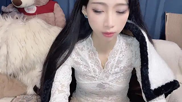 Lili-2 online show from 01-19-26, 03:05