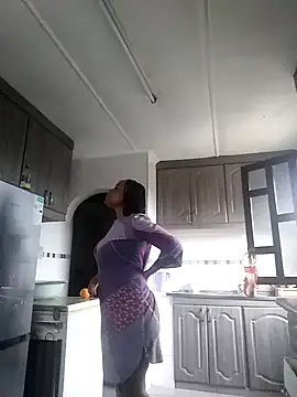 Feathergal69  online show from 10-09-25, 02:06