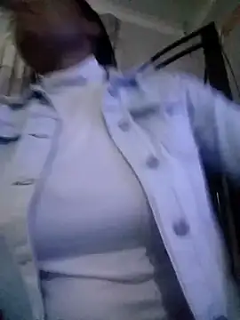 Feathergal69  online show from 09-23-25, 02:35