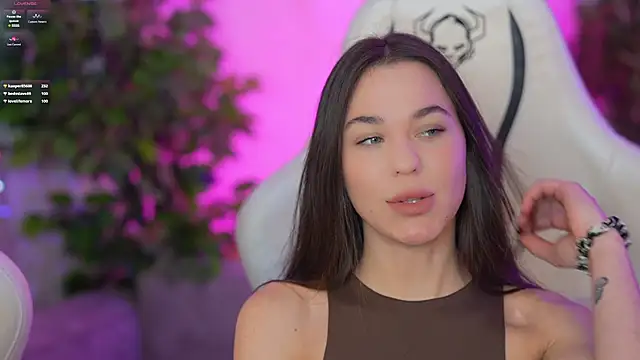 Snapshot of Julia__Star_ chatting on 02-15-25, 03:28 Julia  Star  online show from 02-15-25, 03:28