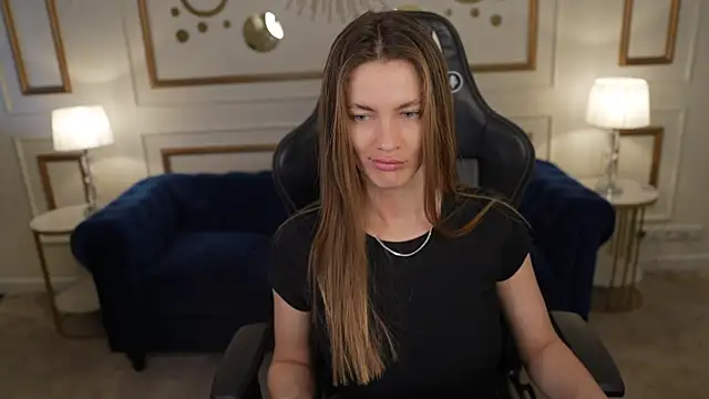 Julia  Star  online show from 07-09-26, 03:11
