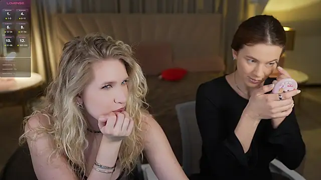 Julia  Star  online show from 03-27-26, 04:30