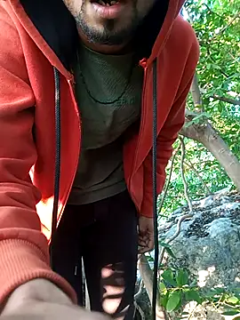 Snapshot of Piyush_2024 chatting on 11-09-25, 01:42 Piyush 2024 online show from 11-09-25, 01:42