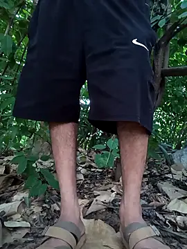 Snapshot of Piyush_2024 chatting on 10-25-25, 01:16 Piyush 2024 online show from 10-25-25, 01:16