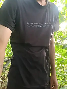 Snapshot of Piyush_2024 chatting on 10-04-25, 01:51 Piyush 2024 online show from 10-04-25, 01:51