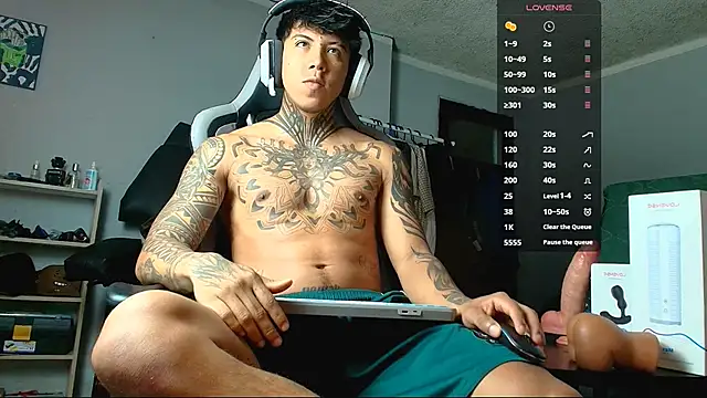 Nickhot0609 online show from 09-24-25, 06:47