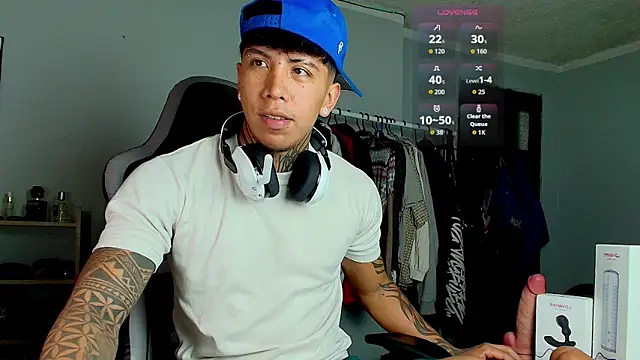 Nickhot0609 online show from 10-03-25, 11:12