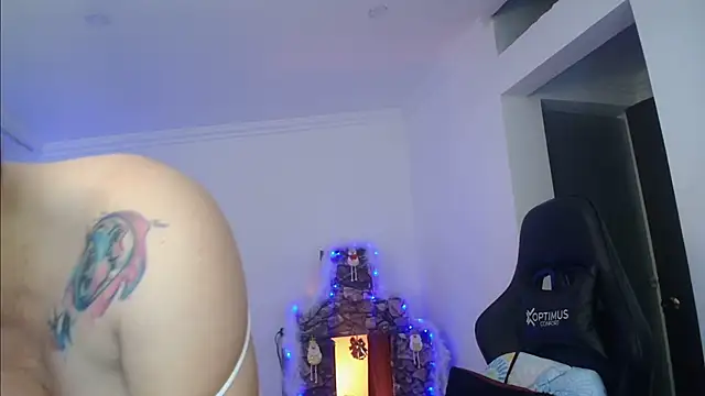 Snapshot of Madame_Shein_ chatting on 01-05-25, 01:56 Madame Shein  online show from 01-05-25, 01:56