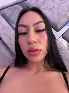 Snapshot of tammy_johnson_28 chatting on 06-18-26, 08:46 tammy johnson 28 online show from 06-18-26, 08:46