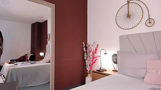 Makena gh online show from 10-22-25, 04:23